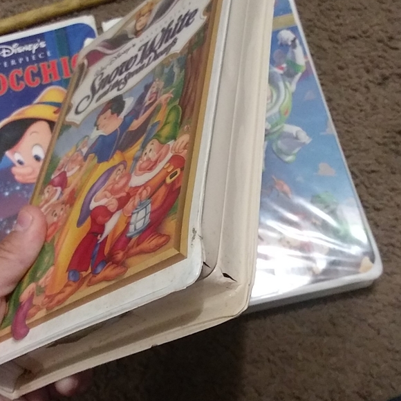 Disney VHS tapes - Picture 2 of 4